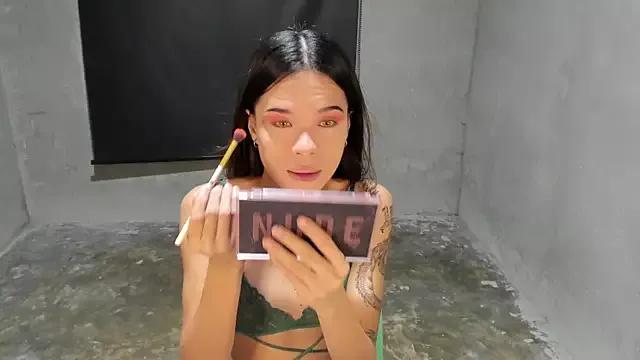 Colette_Thompson from StripChat is Freechat