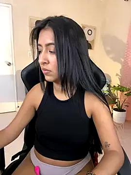 corablaze from StripChat is Freechat