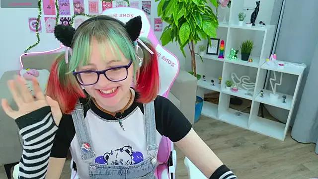 Check-out your craziest wishes with our pick of gaming cams models, featuring big knockers, round tails and tight twats.
