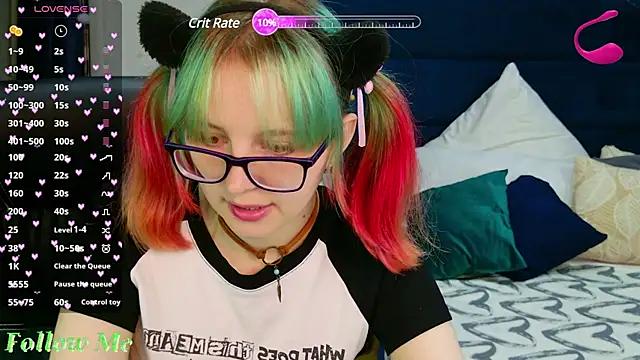 Check-out your craziest wishes with our pick of gaming cams models, featuring big knockers, round tails and tight twats.