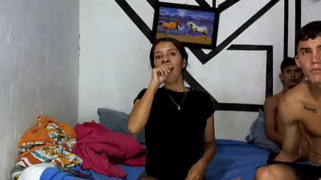 Couplecandy96 from StripChat is Freechat