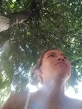 coupleshow_fantasy from StripChat is Freechat