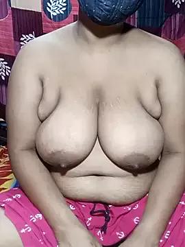 Couplesxxxy from StripChat is Freechat