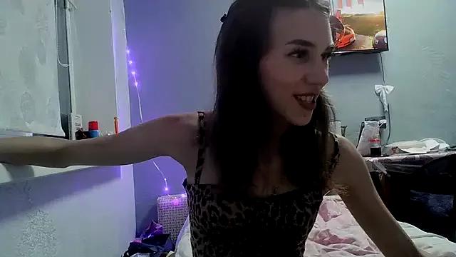Check-out your craziest wishes with our pick of gaming cams models, featuring big knockers, round tails and tight twats.