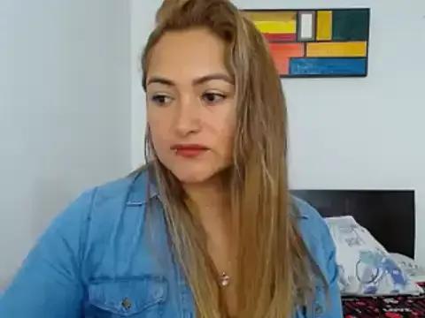 cristal-spicy from StripChat is Freechat