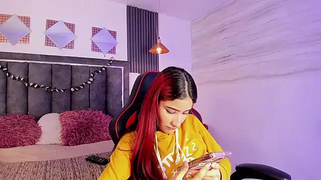 Check-out your craziest wishes with our pick of gaming cams models, featuring big knockers, round tails and tight twats.
