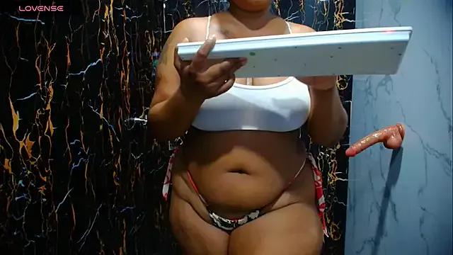 Cristal_hott1 from StripChat is Freechat