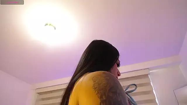Cristal_Velle from StripChat is Freechat