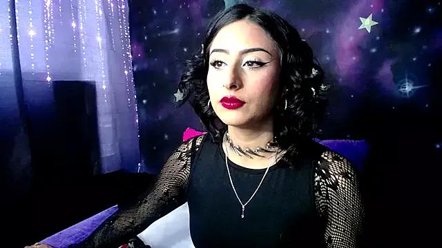 CristaldelLeon_s from StripChat is Freechat