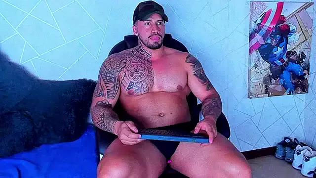 Check-out your craziest wishes with our pick of gaming cams models, featuring big knockers, round tails and tight twats.