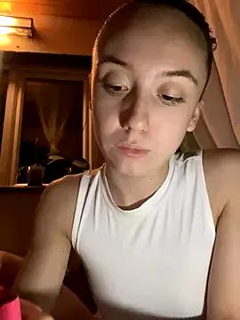 Photos of CristinaSww from StripChat is Freechat