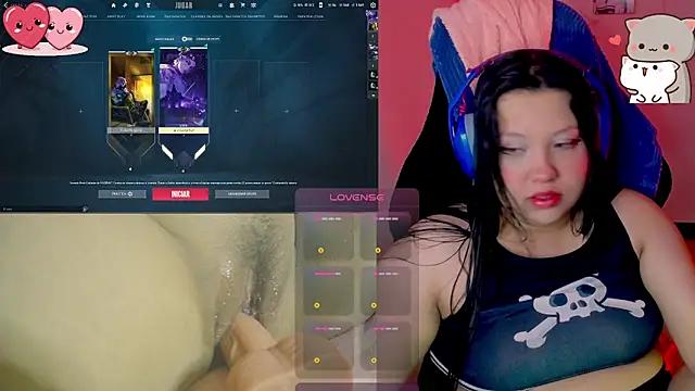 Check-out your craziest wishes with our pick of gaming cams models, featuring big knockers, round tails and tight twats.