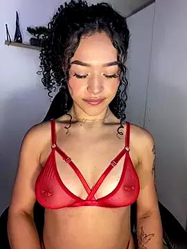 Check-out your craziest wishes with our pick of gaming cams models, featuring big knockers, round tails and tight twats.