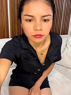 Check-out your craziest wishes with our pick of gaming cams models, featuring big knockers, round tails and tight twats.