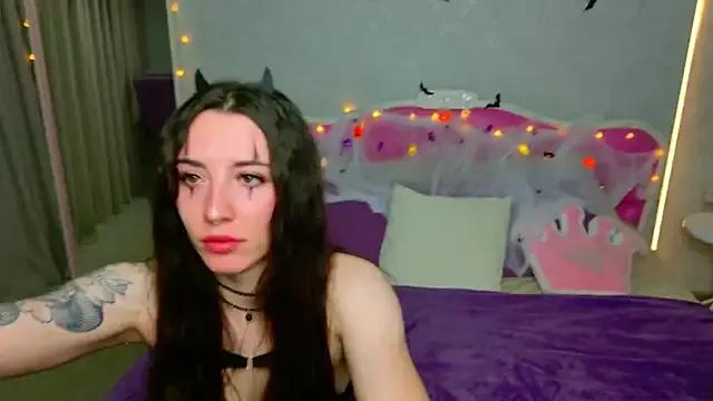 Curious_Lily from StripChat is Freechat