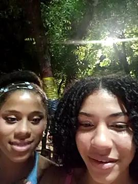 CurlyBitch from StripChat is Freechat