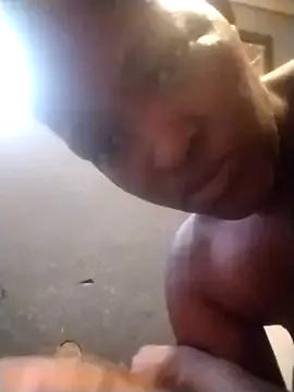 curvyyyyBabe from StripChat is Freechat