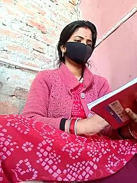 Cute-Bandna from StripChat is Freechat