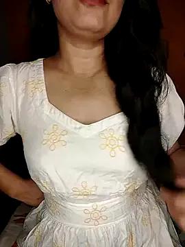 CUTE-PX from StripChat is Freechat
