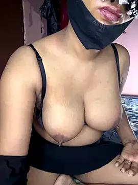 Cute-Samayra from StripChat is Freechat