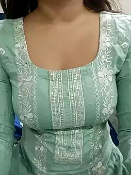 CUTE_GIRL_09 from StripChat is Freechat