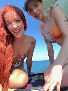 Check-out your craziest wishes with our pick of gaming cams models, featuring big knockers, round tails and tight twats.