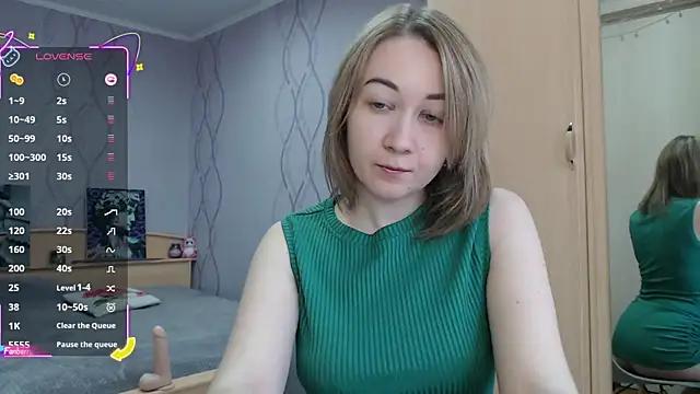 Check-out your craziest wishes with our pick of gaming cams models, featuring big knockers, round tails and tight twats.