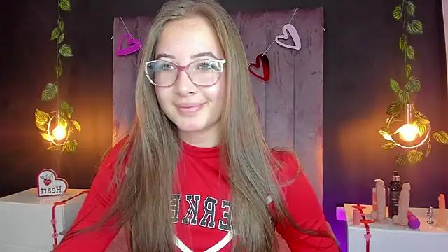 Dahlia_Rousse from StripChat is Freechat