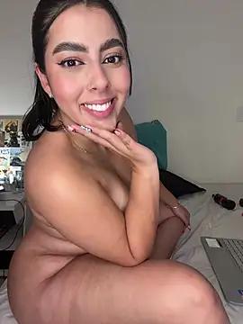 Check-out your craziest wishes with our pick of gaming cams models, featuring big knockers, round tails and tight twats.