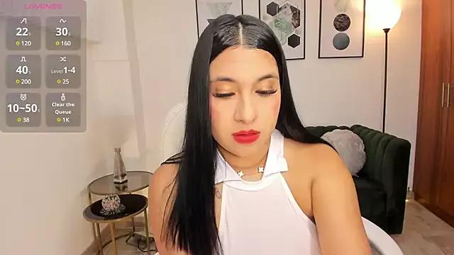 DANDARA_THOM from StripChat is Freechat