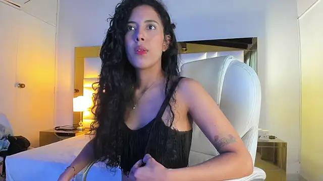 Check-out your craziest wishes with our pick of gaming cams models, featuring big knockers, round tails and tight twats.
