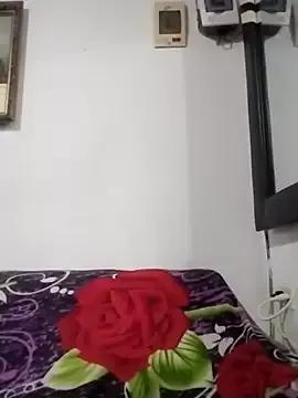 danielaveruzca from StripChat is Freechat