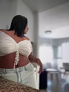Check-out your craziest wishes with our pick of gaming cams models, featuring big knockers, round tails and tight twats.