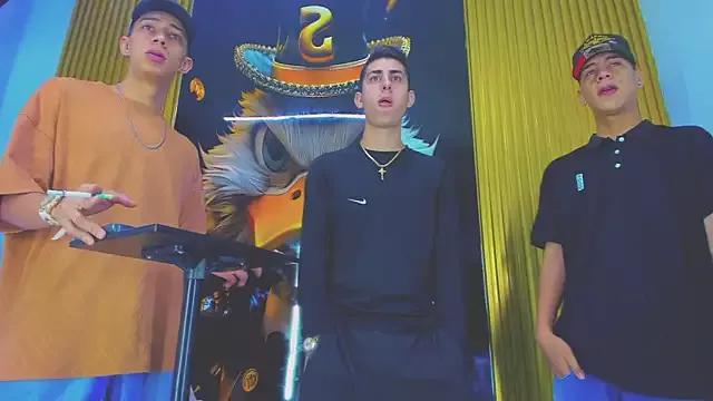 Dante_Brown1_ from StripChat is Freechat