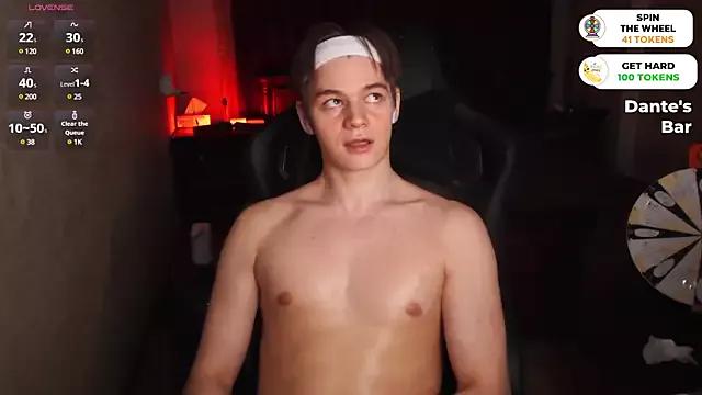 dantebigboi300 from StripChat is Freechat