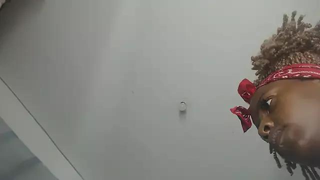 Devill_x from StripChat is Freechat