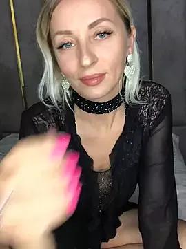 Diamond_Bunny_ from StripChat is Freechat