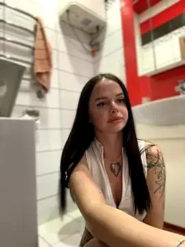 Check-out your craziest wishes with our pick of gaming cams models, featuring big knockers, round tails and tight twats.