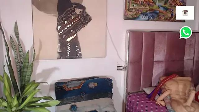 doll_crazy_bigcock from StripChat is Freechat