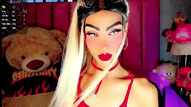 dollswit01 from StripChat is Freechat