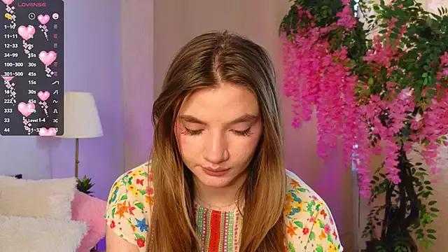 DonnaAndrews from StripChat is Freechat