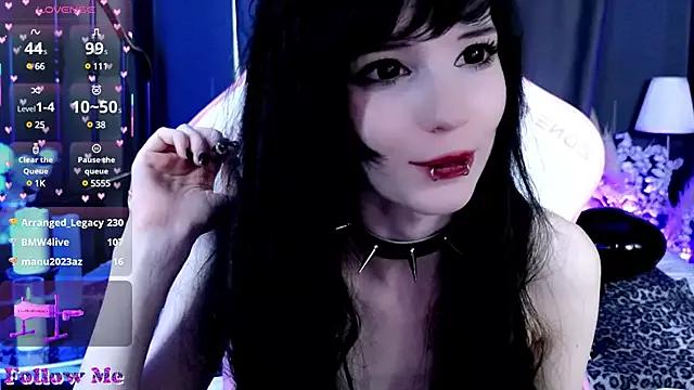draculaura_ from StripChat is Freechat