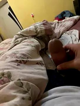 dragondragos from StripChat is Freechat