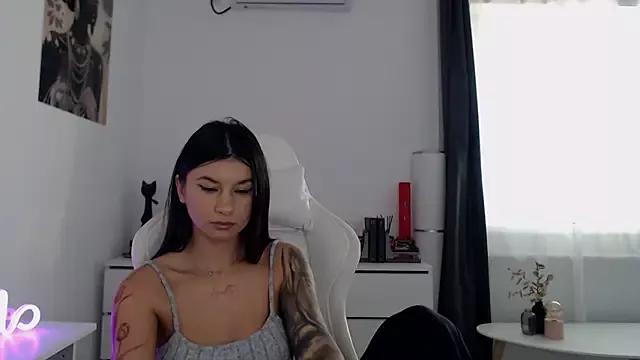 DramaQueen__ from StripChat is Freechat