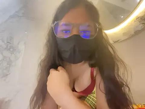 dubyzubygirl from StripChat is Freechat