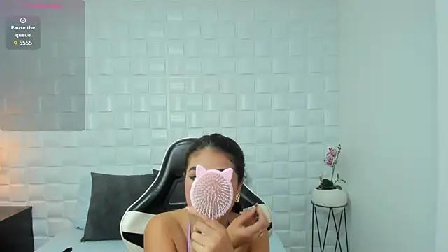 dulce_victoriaa_ from StripChat is Freechat