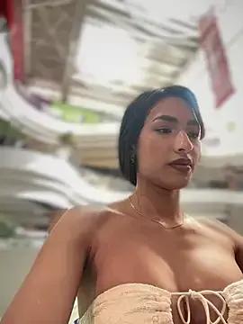 Check-out your craziest wishes with our pick of gaming cams models, featuring big knockers, round tails and tight twats.