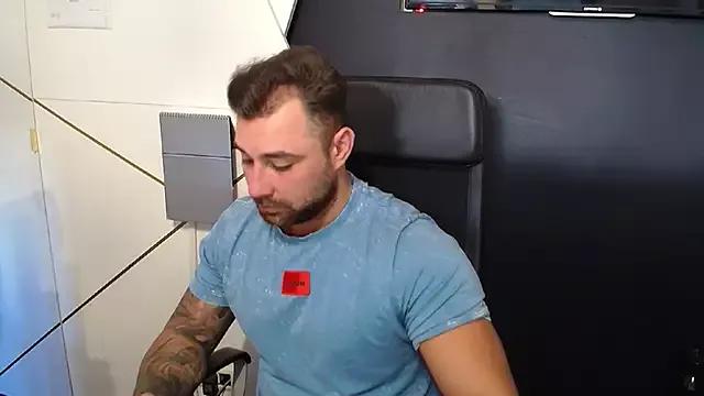 Check-out your craziest wishes with our pick of gaming cams models, featuring big knockers, round tails and tight twats.