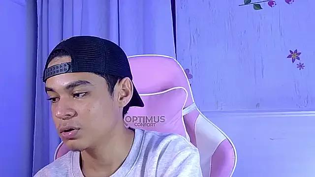 edy_play from StripChat is Freechat