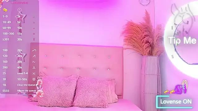 EIMY_BRIGHT from StripChat is Freechat